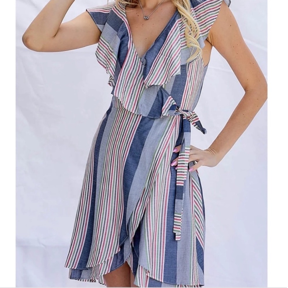 NWT Davi & Dani Striped Multicolor Wrap Dress Ruffle Flutter Sleeves‎ Sz L